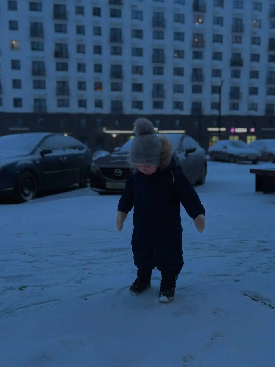 Продам зимний комбинезон размер 86 - Детская одежда (Одежда) в Пенза