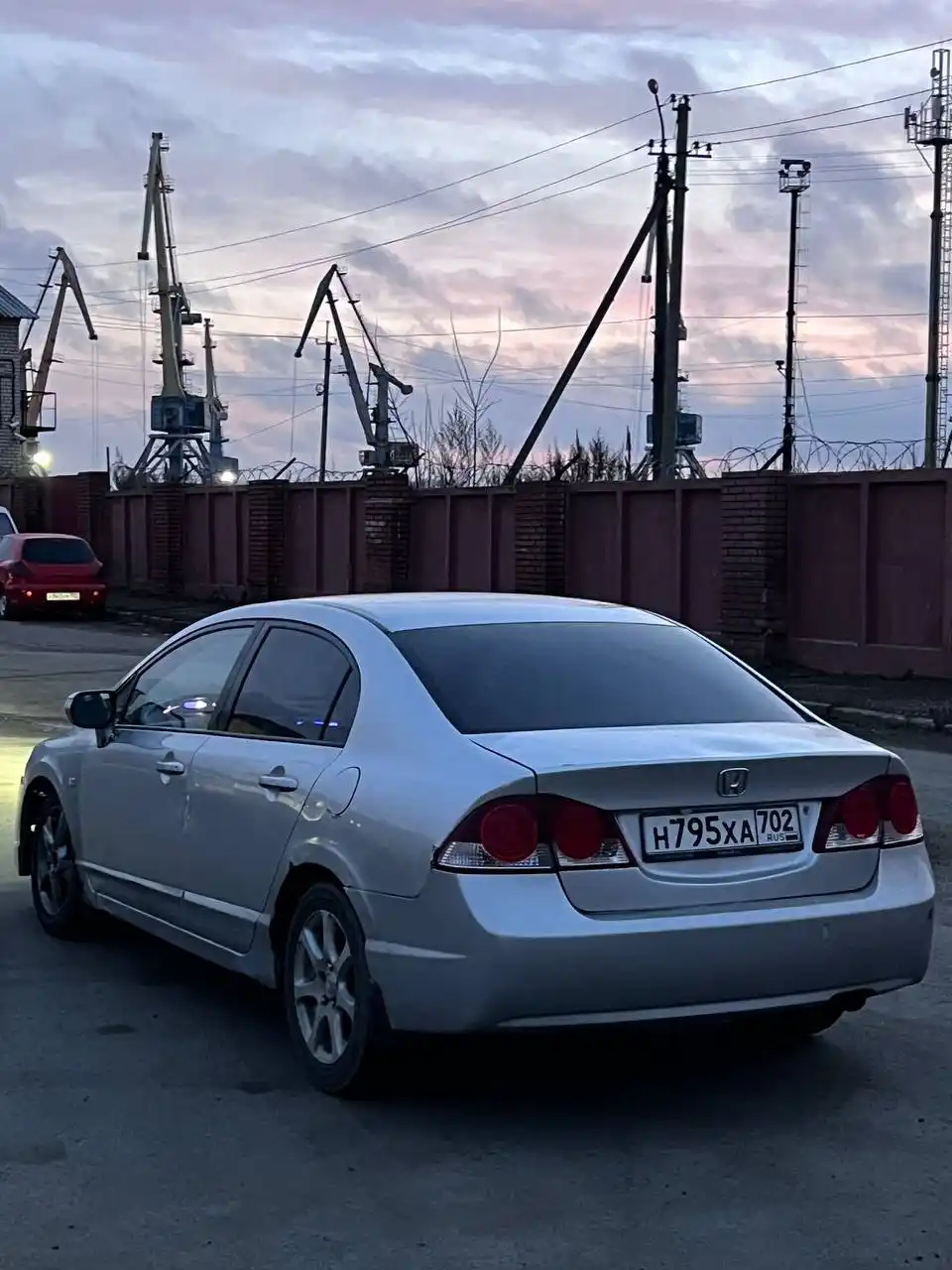 Honda Civic 1.8 2007 года на автомате
