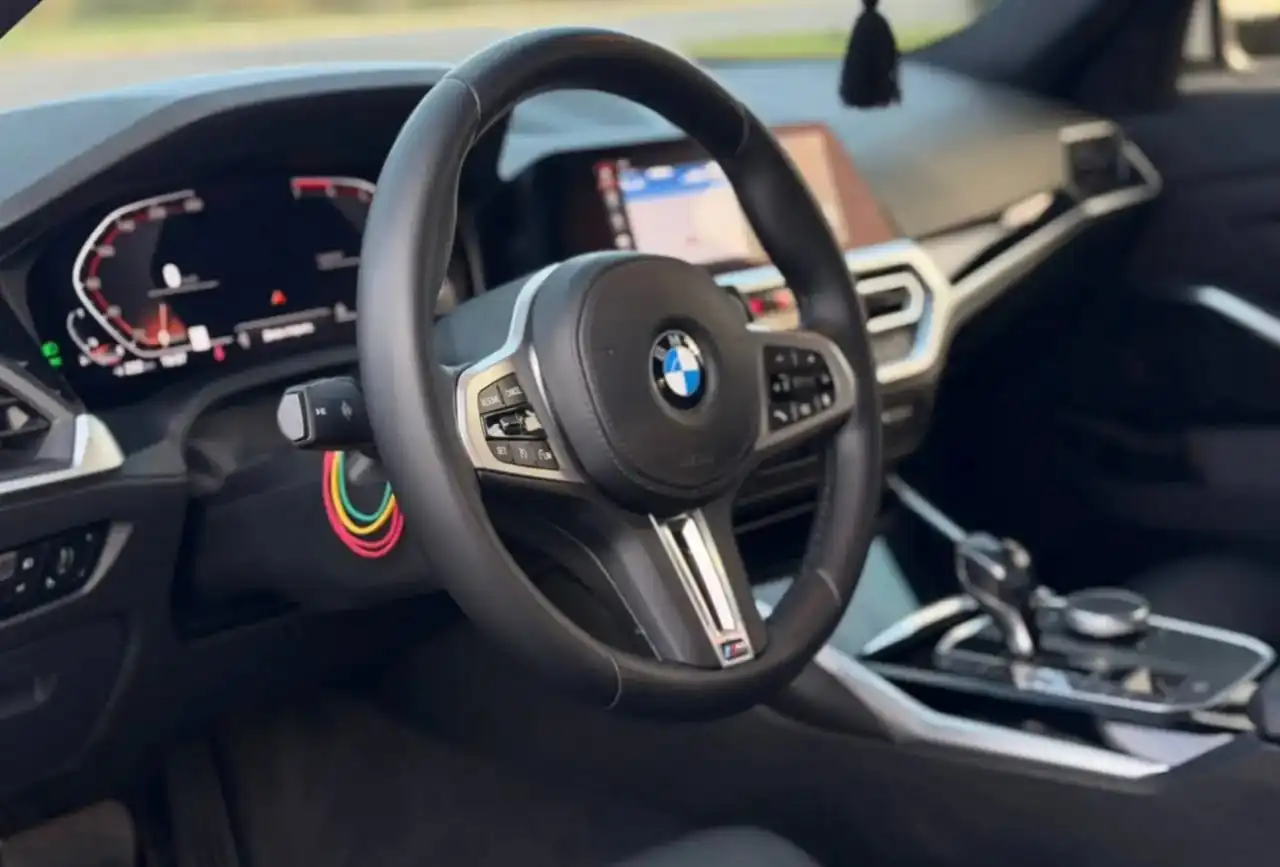Продаётся BMW 330i xDrive 2019 года
