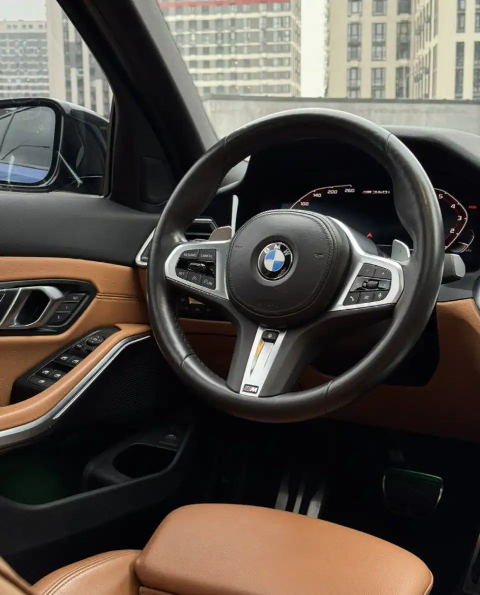 BMW 3 Series 3.0 бензин