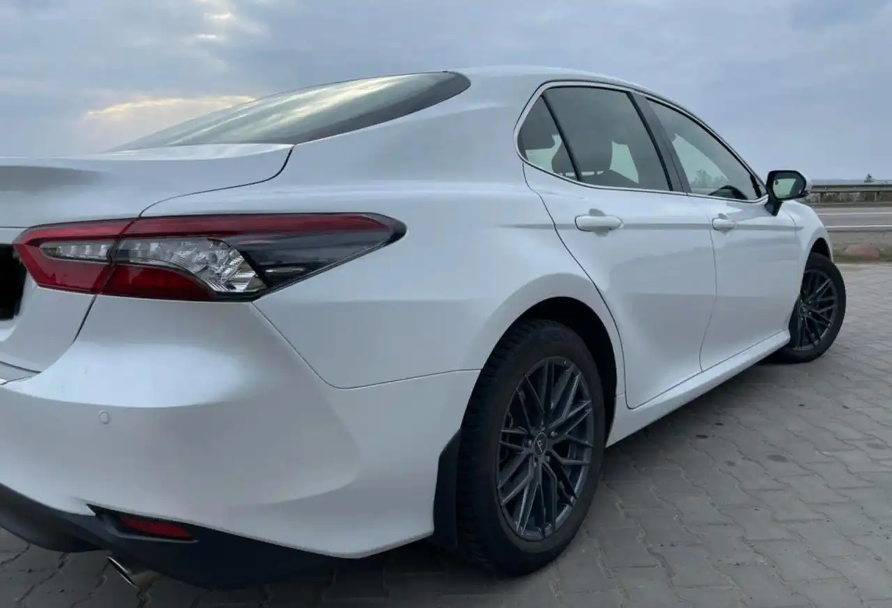 Продажа Toyota Camry 2021 года в Челябинске