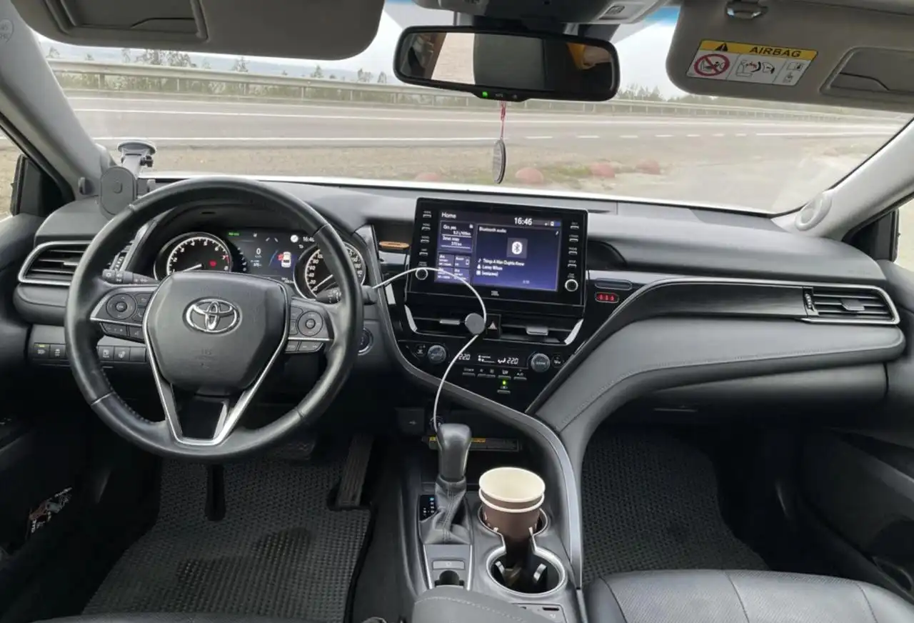 Продажа Toyota Camry 2021 года в Челябинске