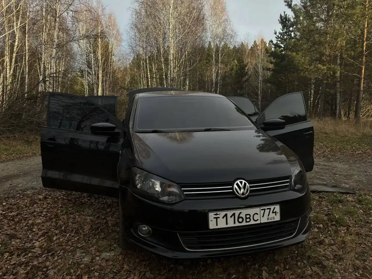 Продажа автомобиля 2011 года 1.6 механика