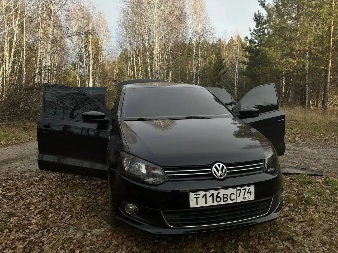 Продам автомобиль 2011 года с механической коробкой передач 1.6