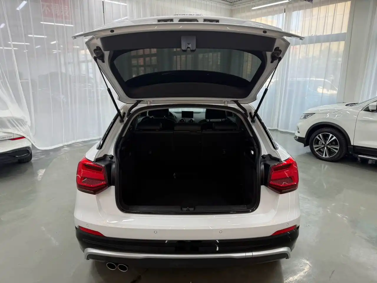 Audi Q2L 2021 года с пробегом 48900 км - Легковые автомобили (Авто) в Владивосток