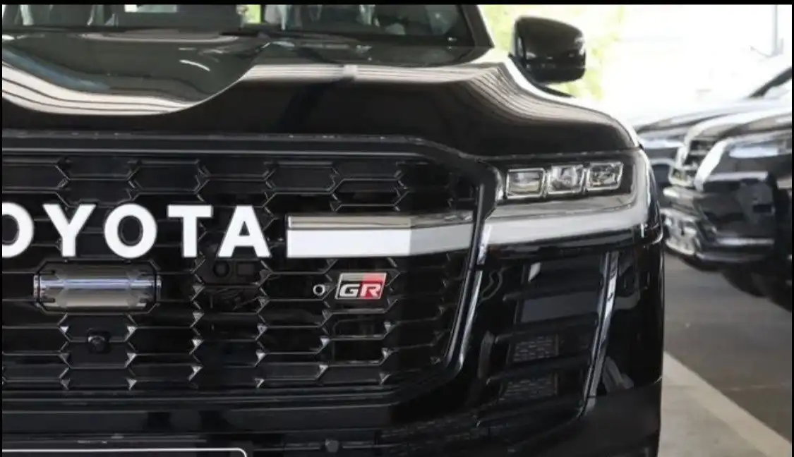 Toyota LC300 GR Sport 2025 года в Москве - Внедорожники (Авто) в Москва