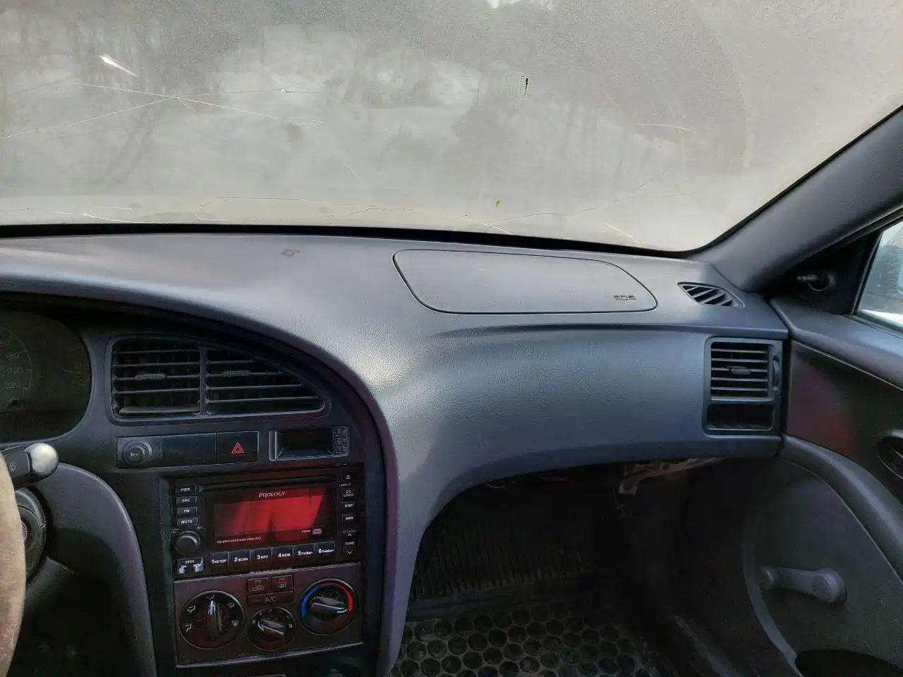 Hyundai Elantra 3 поколения 2001 г.в. в отличном состоянии - Авто в Челябинск