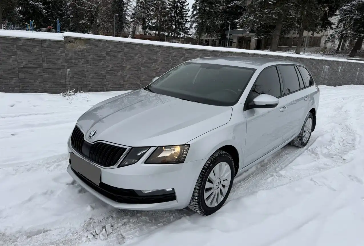 Skoda Octavia 2017 года в идеальном состоянии - Легковые автомобили (Авто) в Челябинск