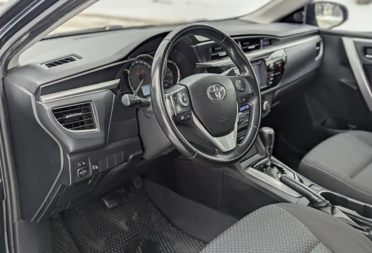 Продам Toyota Corolla 2013 - Авто в Челябинск