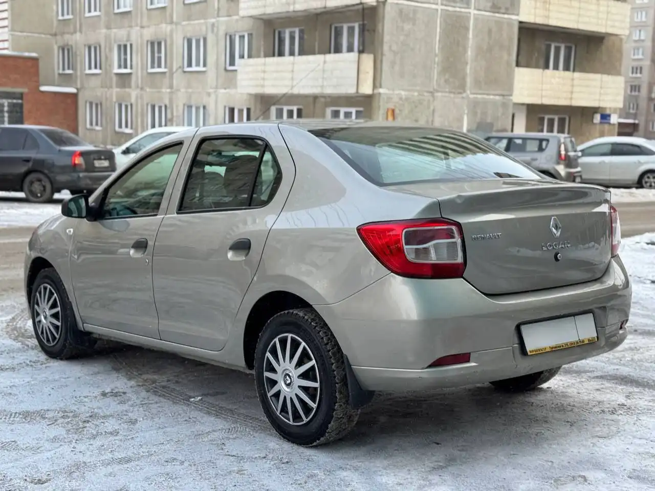 Рено Логан 2017 года - Легковые автомобили (Авто) в Челябинск