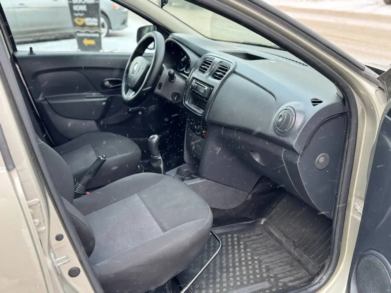 Рено Логан 2017 года - Легковые автомобили (Авто) в Челябинск