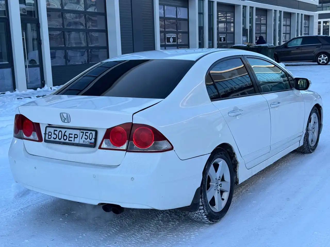 HONDA CIVIC 1.8 АВТОМАТ 8 ГОД - Авто в Набережные Челны