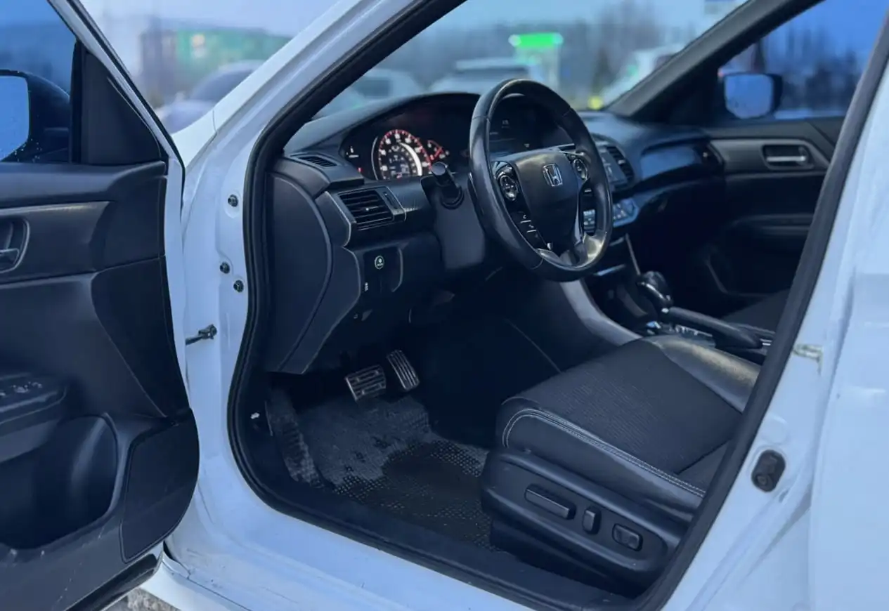 Honda Accord 2016 г. (IX поколение рестайлинг) - Авто в Челябинск