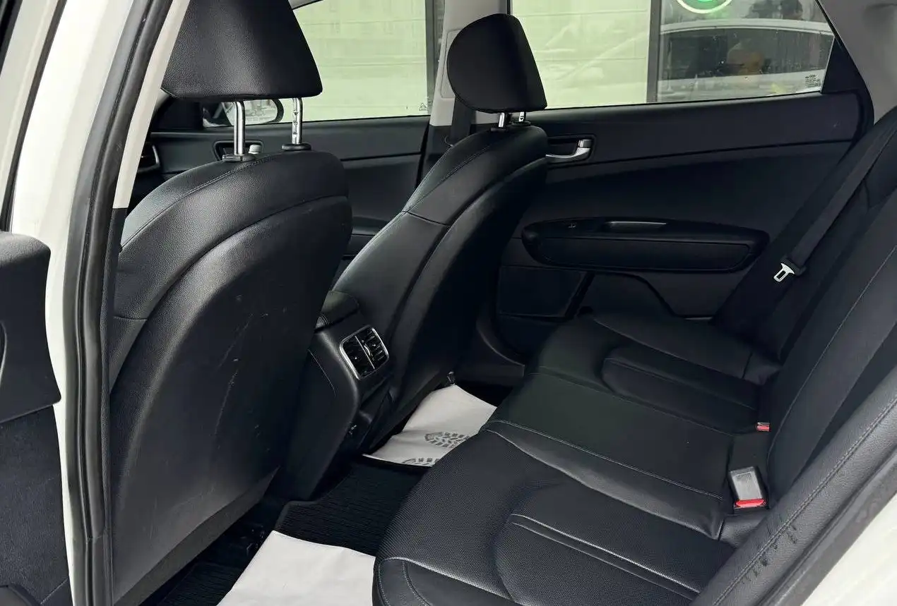 Kia K5 2018 (рестайл) с пробегом 136 000 км - Легковые автомобили (Авто) в Челябинск