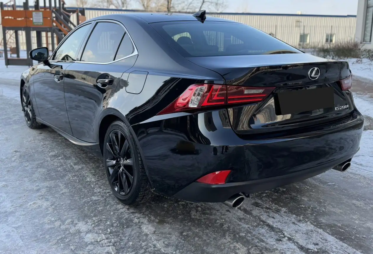 Lexus IS 200t 2015 года - Легковые автомобили (Авто) в Челябинск