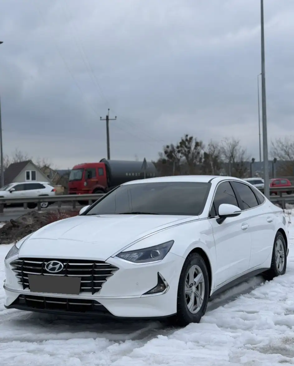 Hyundai Sonata 2019, 2.0 газ, автомат, пробег 139 000 км - Авто в Челябинск