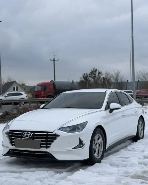 Hyundai Sonata 2019, 2.0 газ, автомат, пробег 139 000 км - Авто в Челябинск