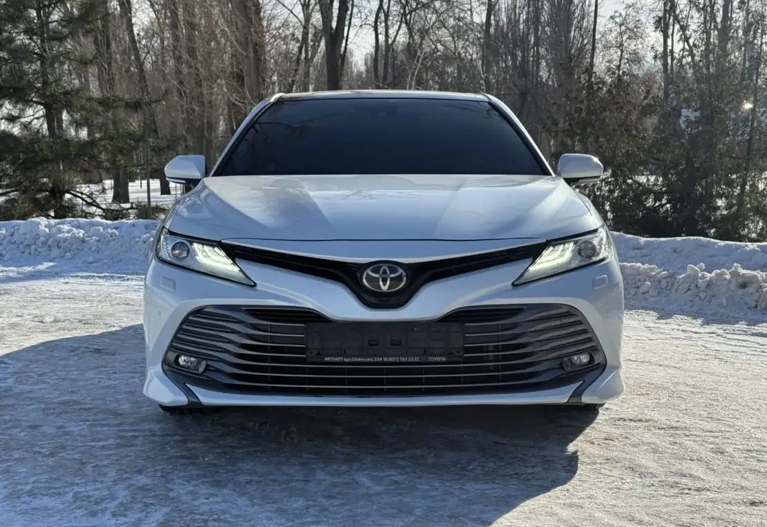 Продажа Toyota Camry 2018 в максимальной комплектации - Легковые автомобили (Авто) в Челябинск