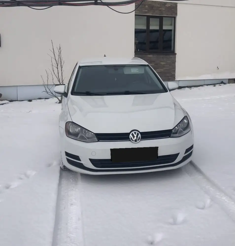 Продается Volkswagen Golf 2017 года - Легковые автомобили (Авто) в Челябинск