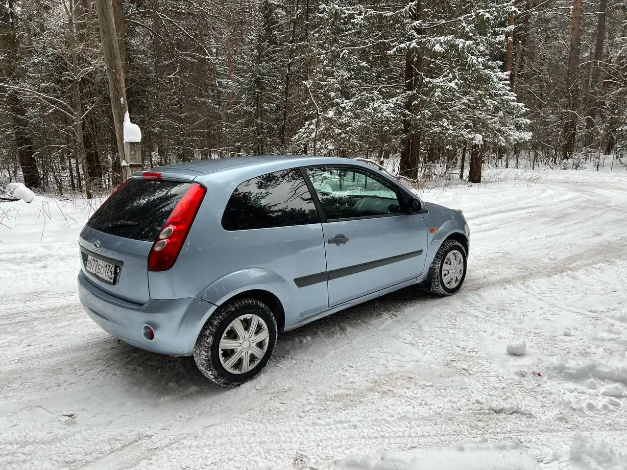 Продажа Ford Fiesta 2007 года 1.4 МКПП - Авто в Челябинск