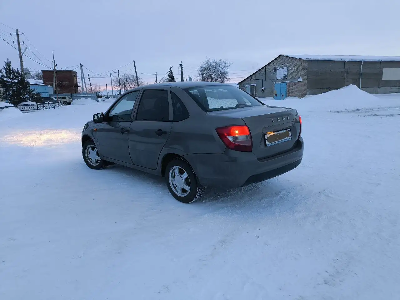 Продам Lada Granta 2015 года в хорошем состоянии - Легковые автомобили (Авто) в Челябинск