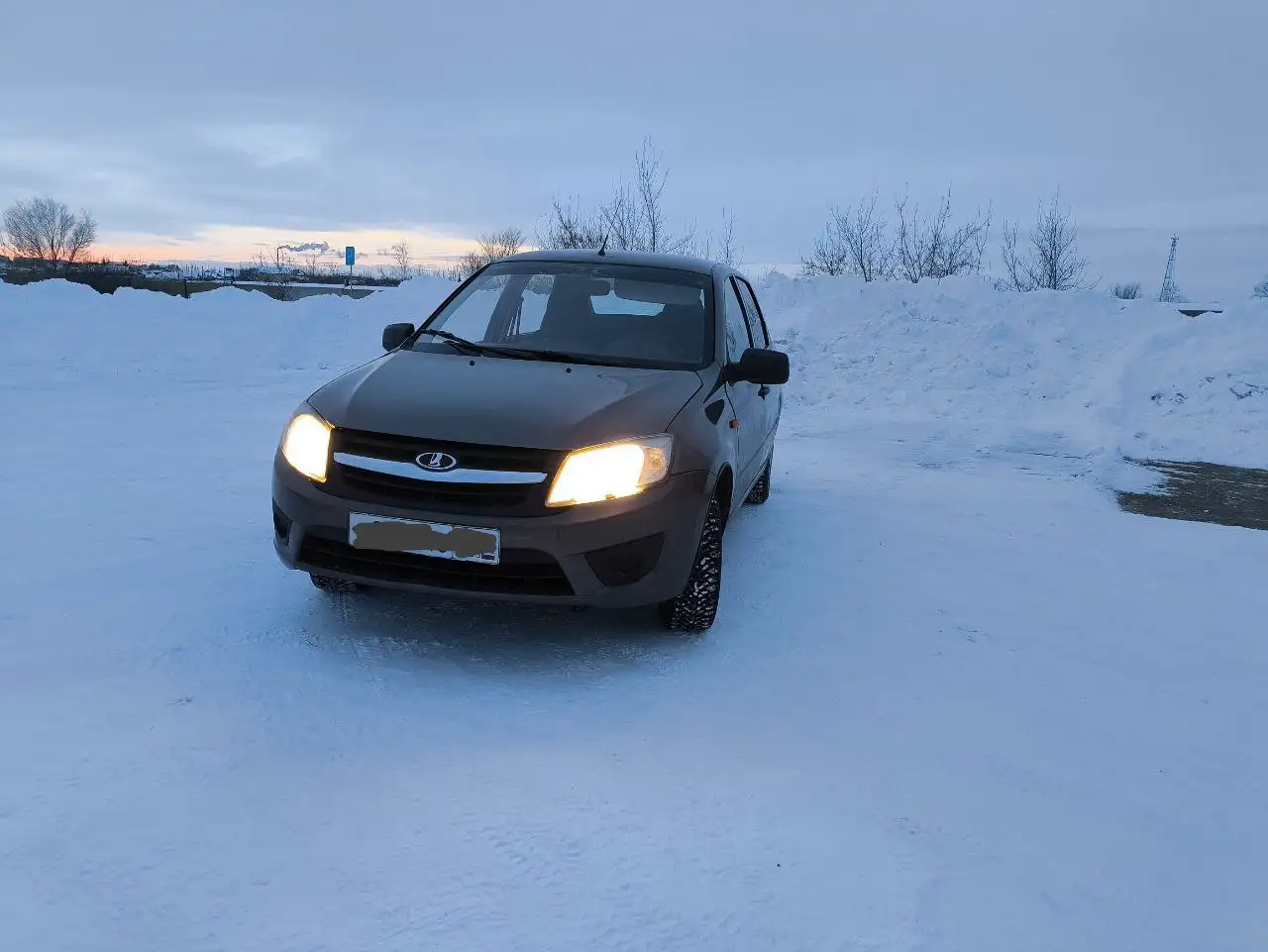 Продам Lada Granta 2015 года в хорошем состоянии - Легковые автомобили (Авто) в Челябинск