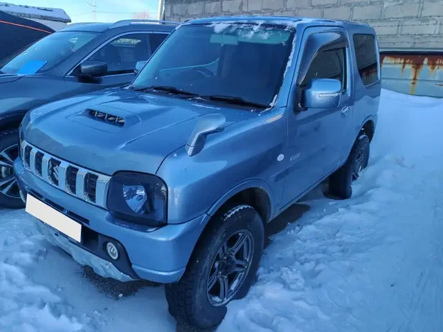 Suzuki Jimny 3 поколение 2013 года - Авто в Благовещенск