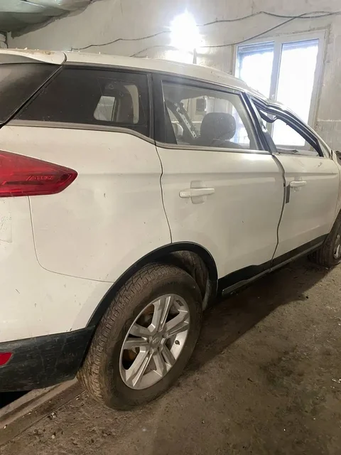 Geely Atlas 1 поколение 2019 года - частное объявление в Ростов-на-Дону