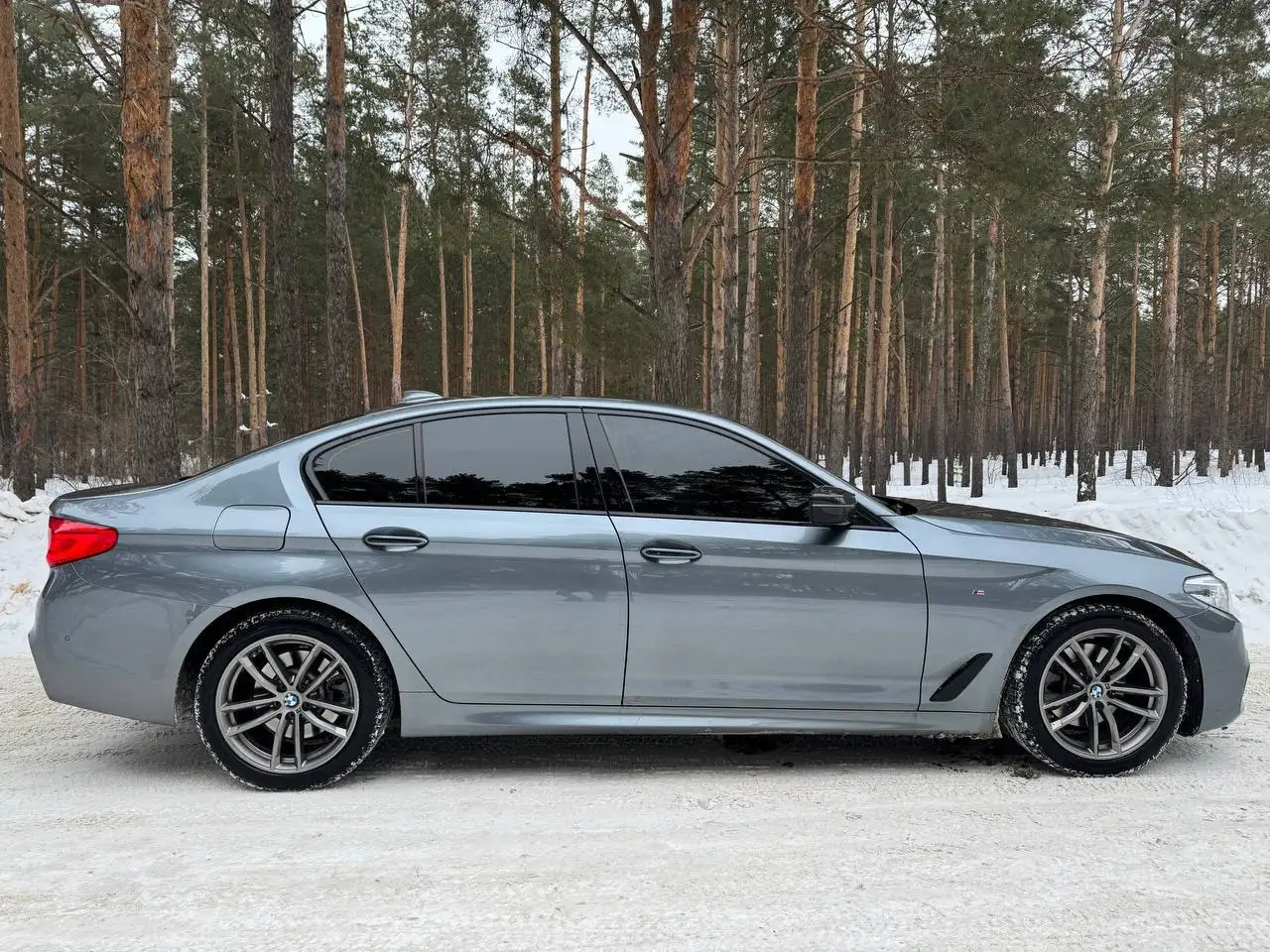 BMW 5 серии G30 2017 года - Легковые автомобили (Авто) в Набережные Челны