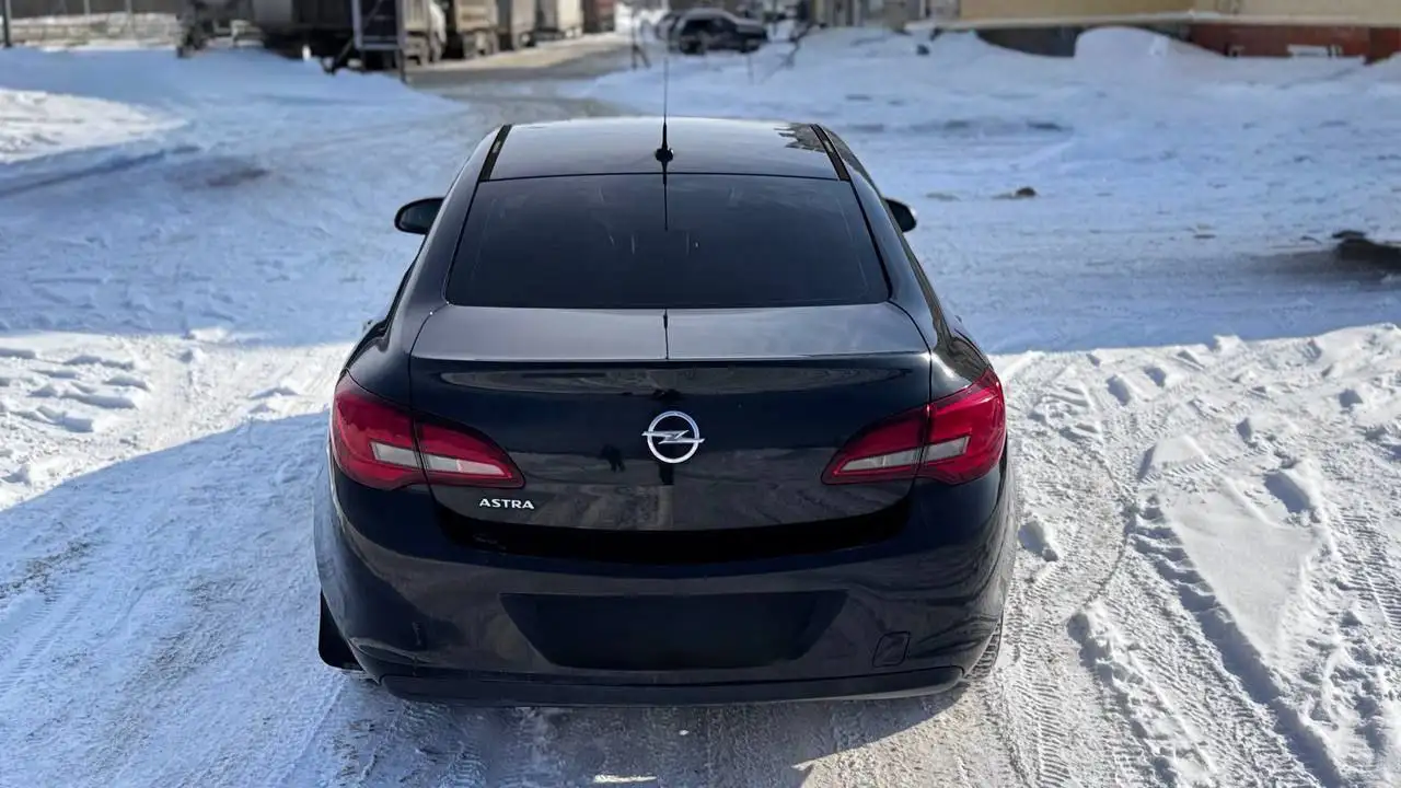 Opel Astra 2014 года в отличном состоянии - Легковые автомобили (Авто) в Челябинск