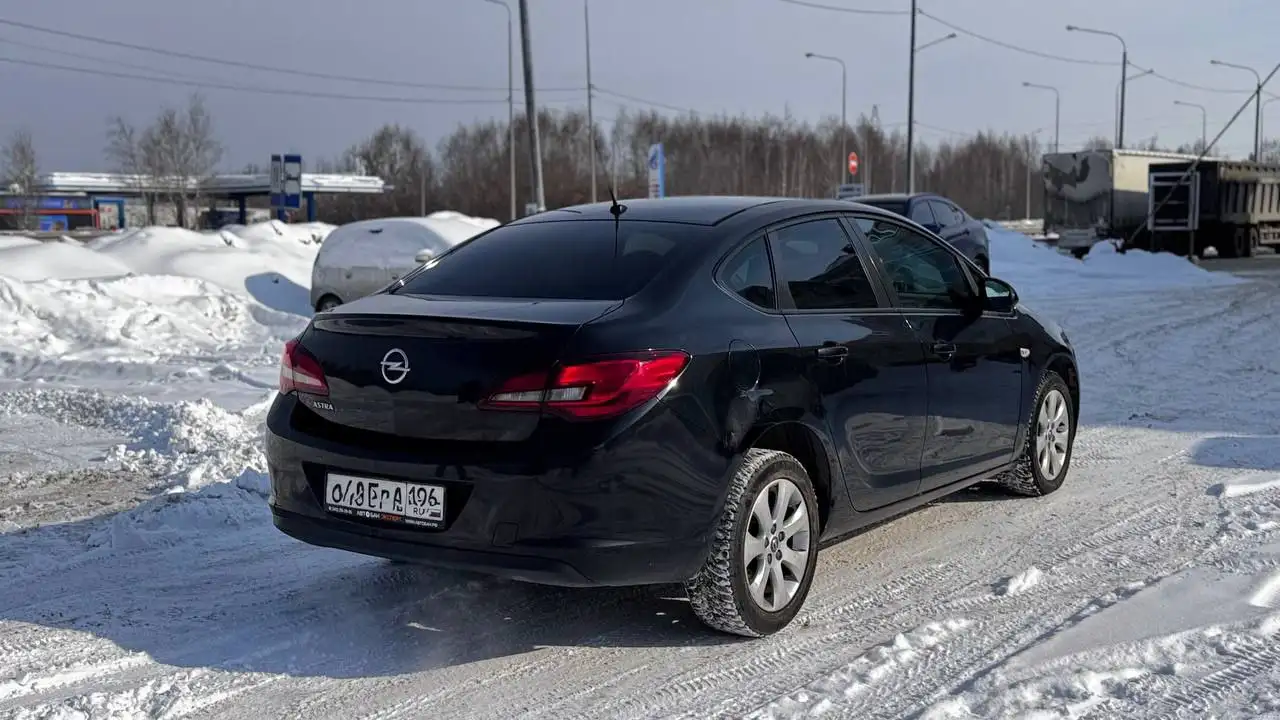 Opel Astra 2014 года в отличном состоянии - Легковые автомобили (Авто) в Челябинск