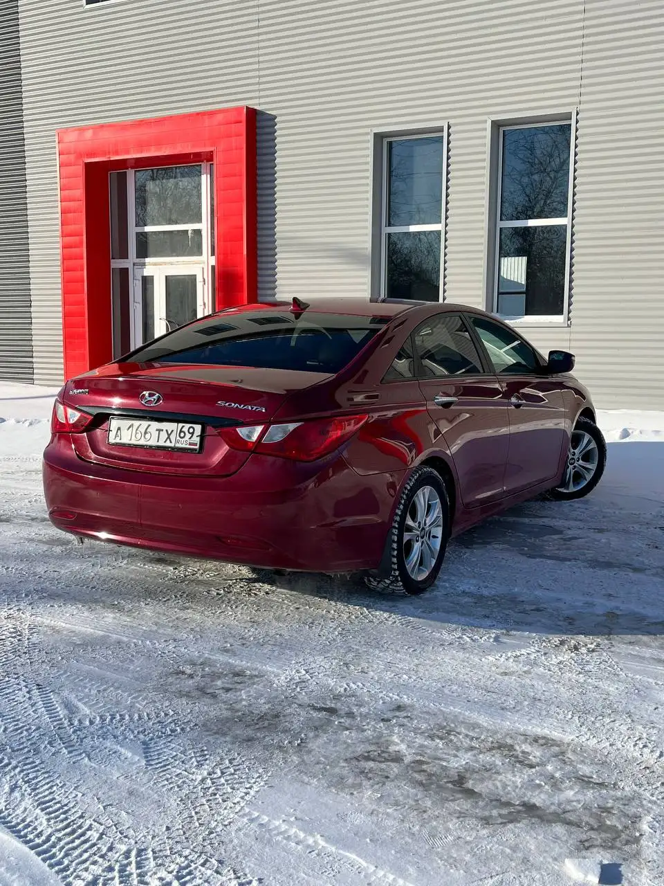 Hyundai Sonata 2012 года - Авто в Челябинск