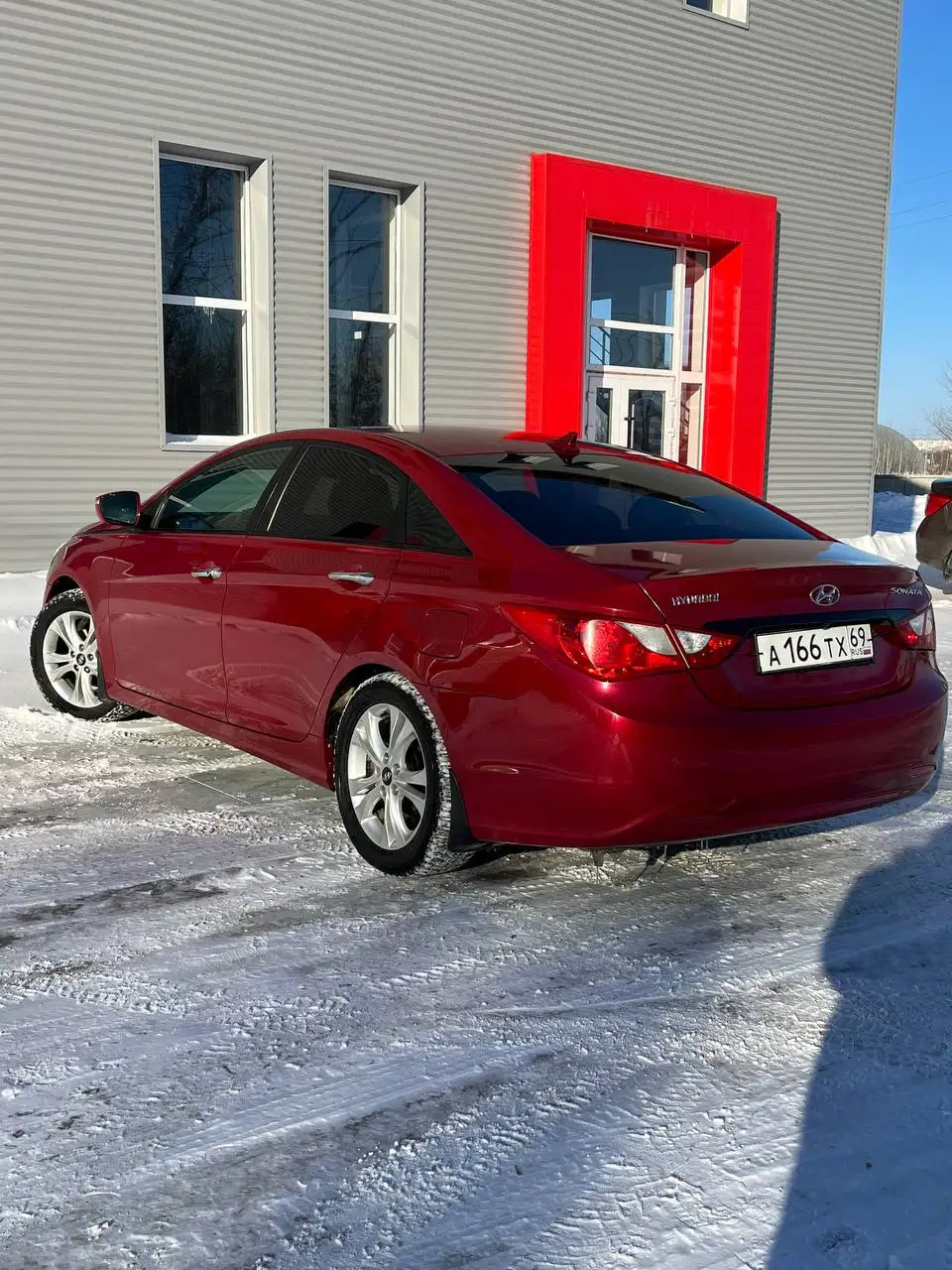 Hyundai Sonata 2012 года - Авто в Челябинск