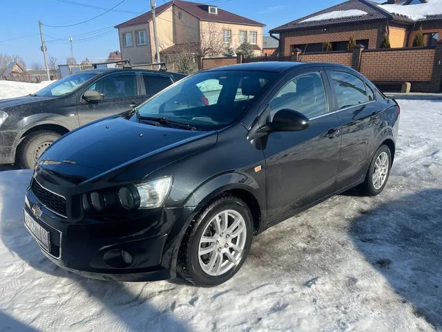 Chevrolet Aveo 2012 автомат 1.6 - Пикап в Магнитогорск