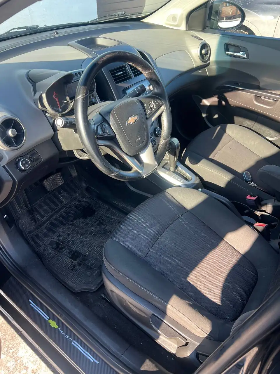 Chevrolet Aveo 2012 автомат 1.6 - Авто в Магнитогорск