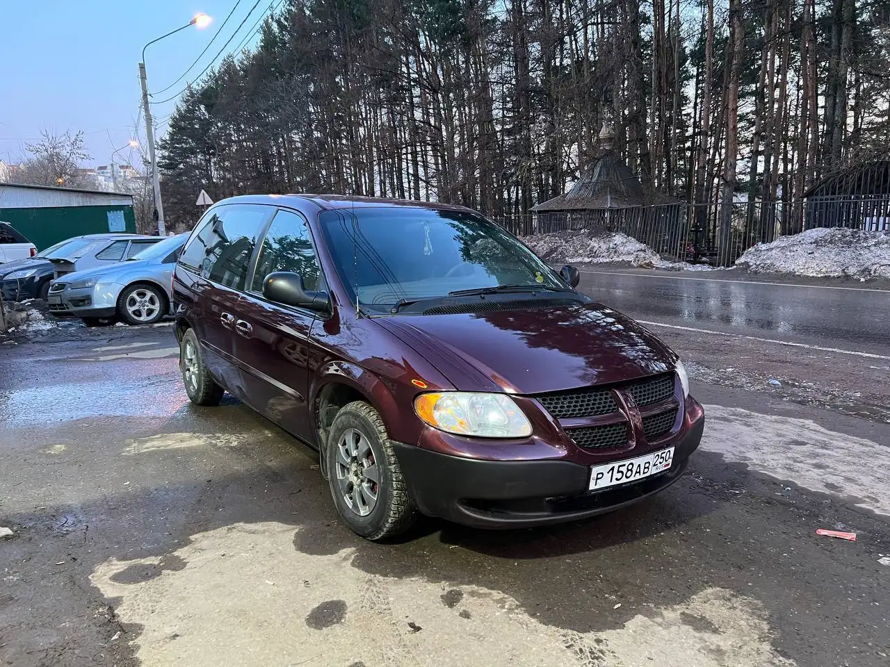 Караван 2002 автомат на ходу - Авто в Челябинск