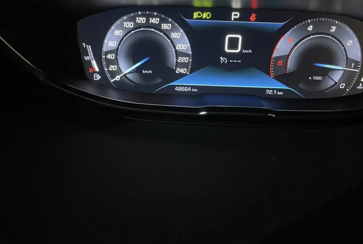 Peugeot 3008 2020 дизель автомат - Авто в Челябинск