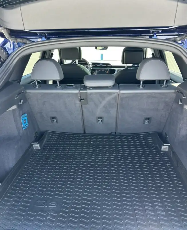 Audi Q3 2020 2.0 бензин автомат полный привод - Легковые автомобили (Авто) в Челябинск