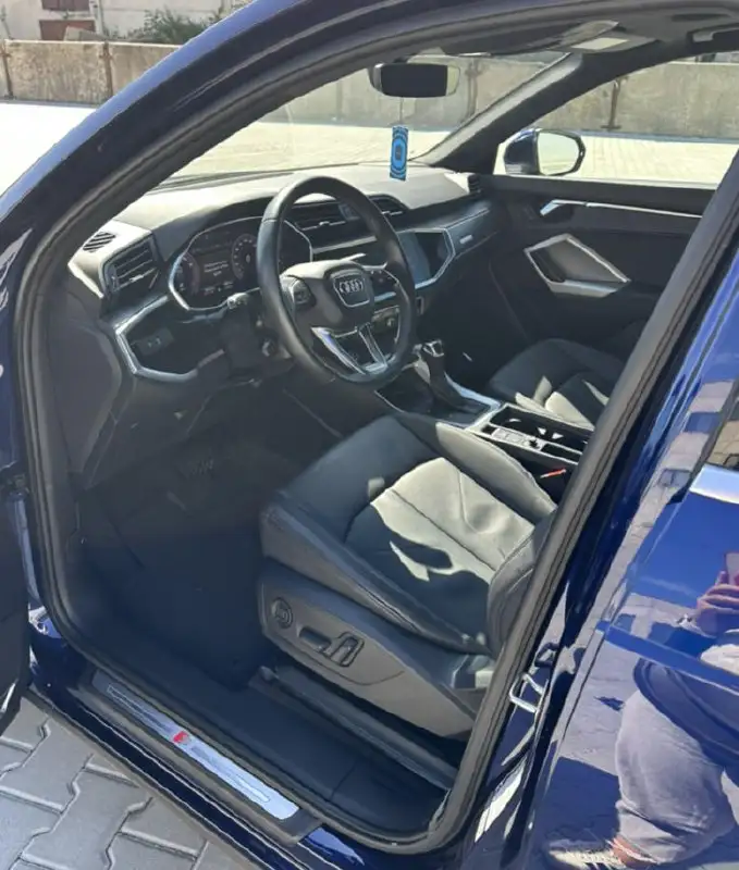 Audi Q3 2020 2.0 бензин автомат полный привод - Легковые автомобили (Авто) в Челябинск