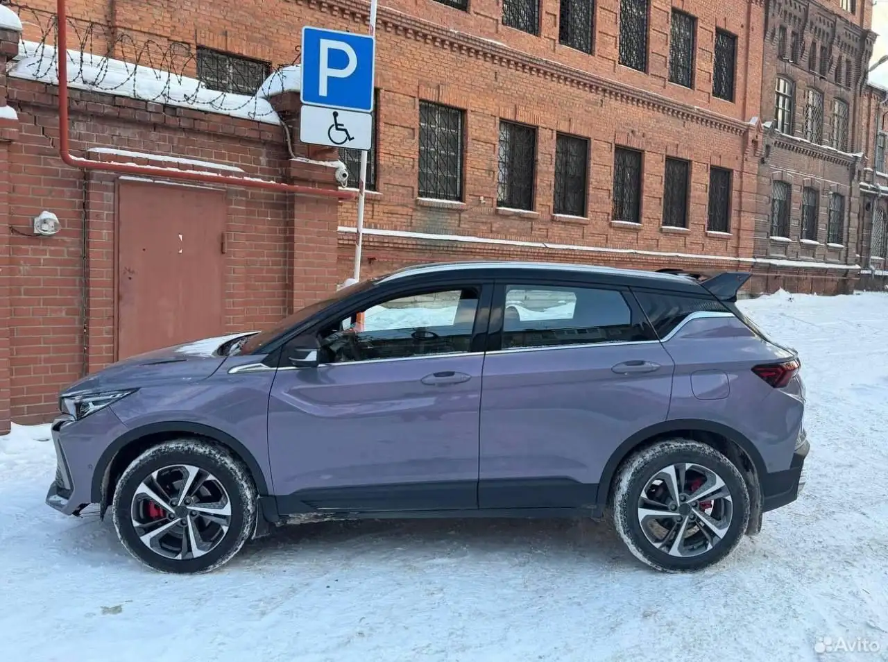 Geely Coolray 1.5 AMT, 2024 год, пробег 23 000 км, после ДТП - Легковые автомобили (Авто) в Челябинск