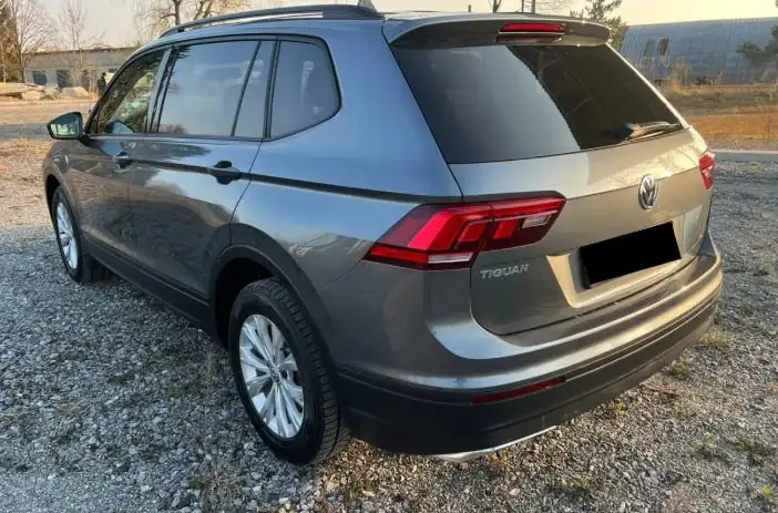 Volkswagen Tiguan 2018 кроссовер - Кроссовер (Авто) в Челябинск