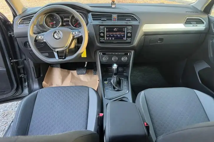 Volkswagen Tiguan 2018 кроссовер - Кроссовер (Авто) в Челябинск