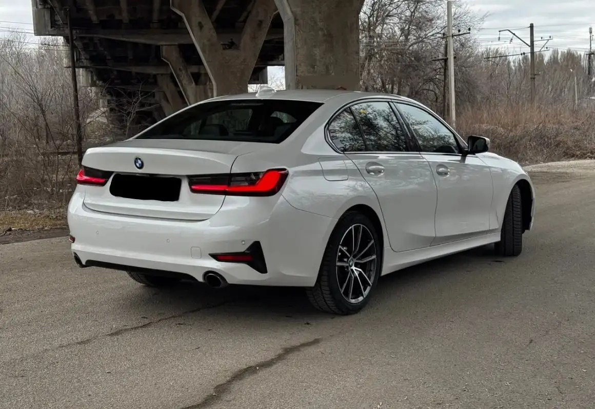 BMW 3 Series 2019 (G20, 330i xDrive) в Челябинске - Легковые автомобили (Авто) в Челябинск