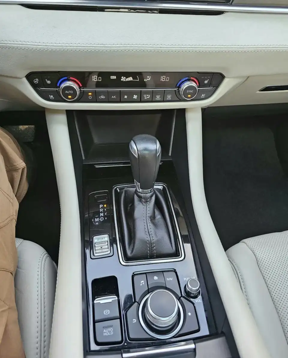 Продажа Mazda 6 2018 года - Легковые автомобили (Авто) в Челябинск