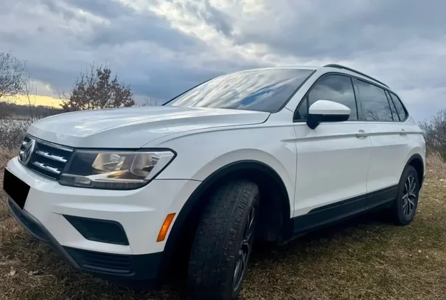 Volkswagen Tiguan 2021 2.0 TSI автомат 101000 км - Кроссоверы/Внедорожники в Челябинск