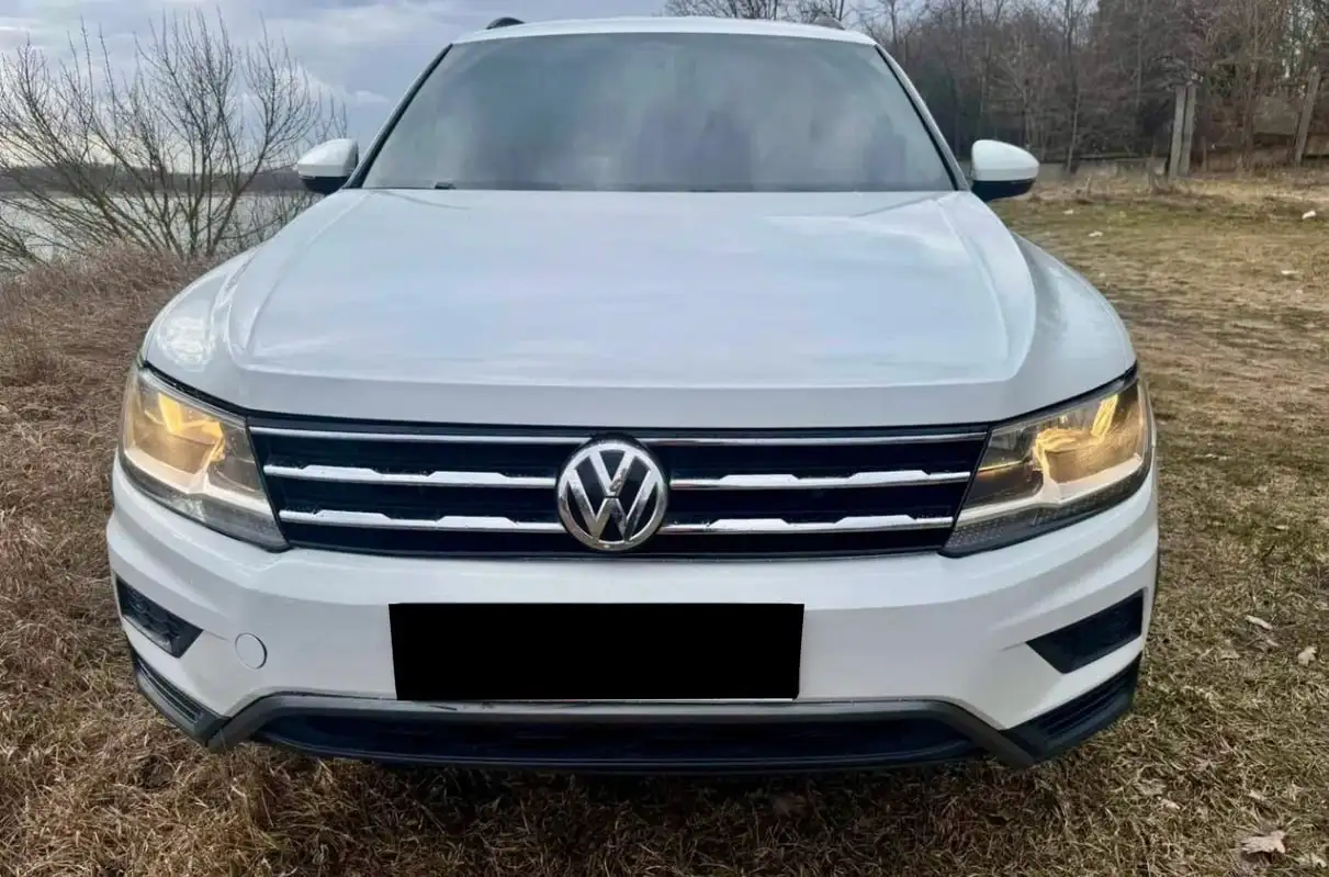 Volkswagen Tiguan 2021 2.0 TSI автомат 101000 км - Легковые автомобили (Авто) в Челябинск