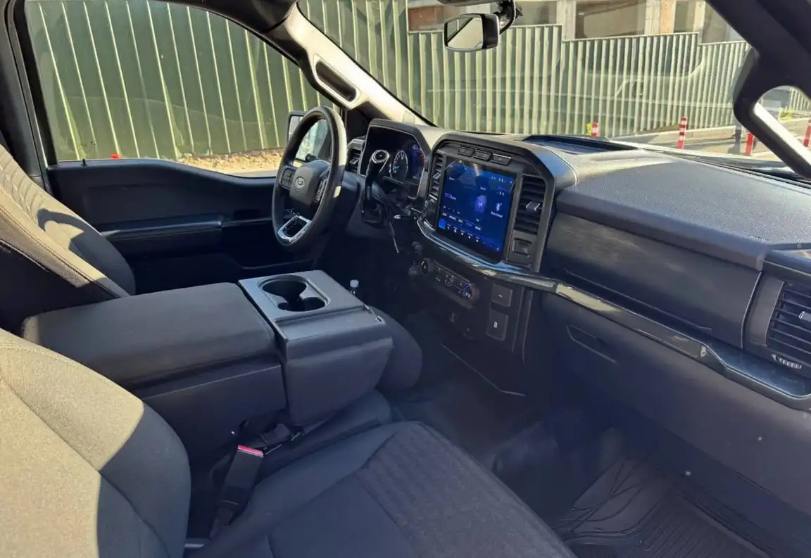 Ford F-150 2021, белый, 57 000 км - Внедорожники/пикапы (Авто) в Челябинск