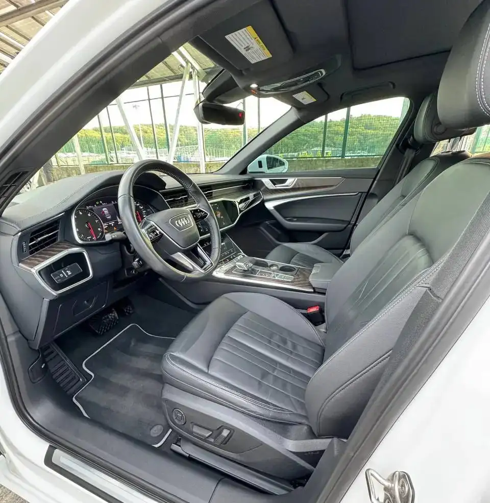 Audi A6 2019 - Легковые автомобили (Авто) в Челябинск