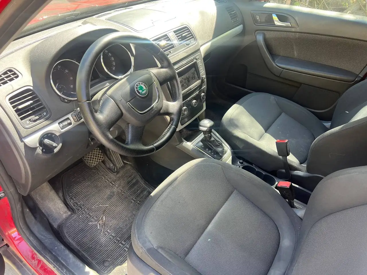Skoda Rapid 2014 - Авто в Челябинск