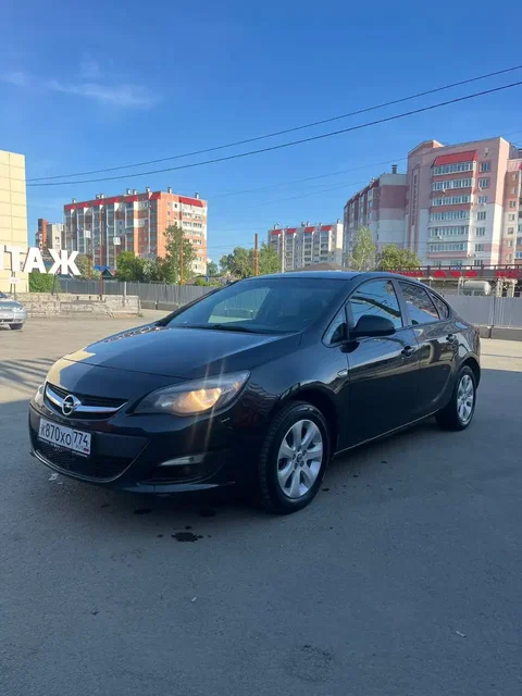 Opel Astra 2014 - Авто в Челябинск